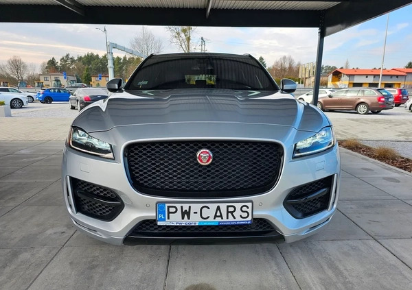 Jaguar F-Pace cena 149900 przebieg: 35000, rok produkcji 2017 z Szepietowo małe 562